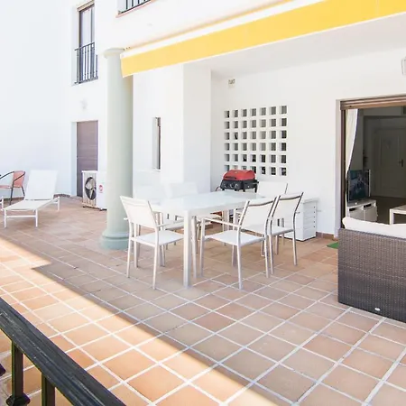 Apartment 2054-amazing Apt On Beach
